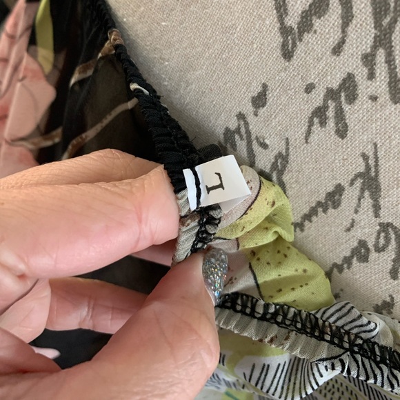 Black Floral Print Off-Shoulder Top with Bubble Sleeves Large NWT! - Picture 10 of 10